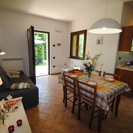 Villa Agriturismo Il Sentiero à Montalto delle Marche Extérieur photo