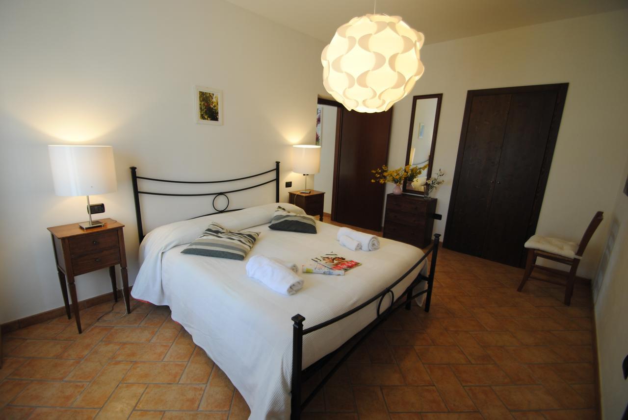 Villa Agriturismo Il Sentiero à Montalto delle Marche Extérieur photo
